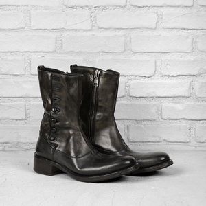 John Varvatos Collection Parisian button boot. Size 8.5